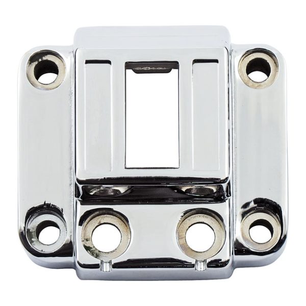 Handlebar switch housing