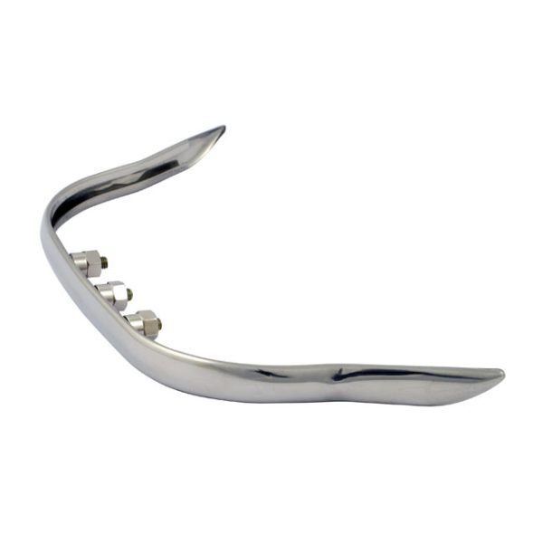 Lower front fender trim