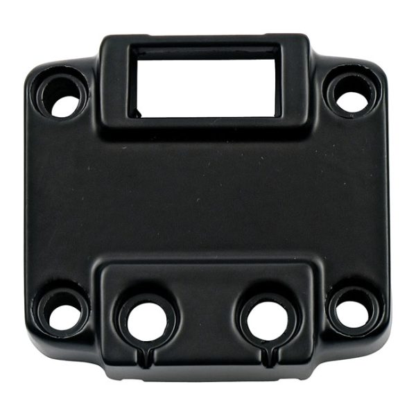 Handlebar switch housing