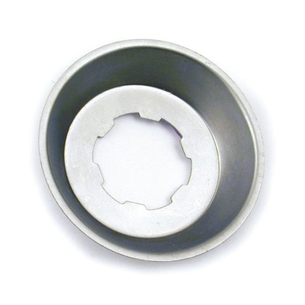 Oil deflector