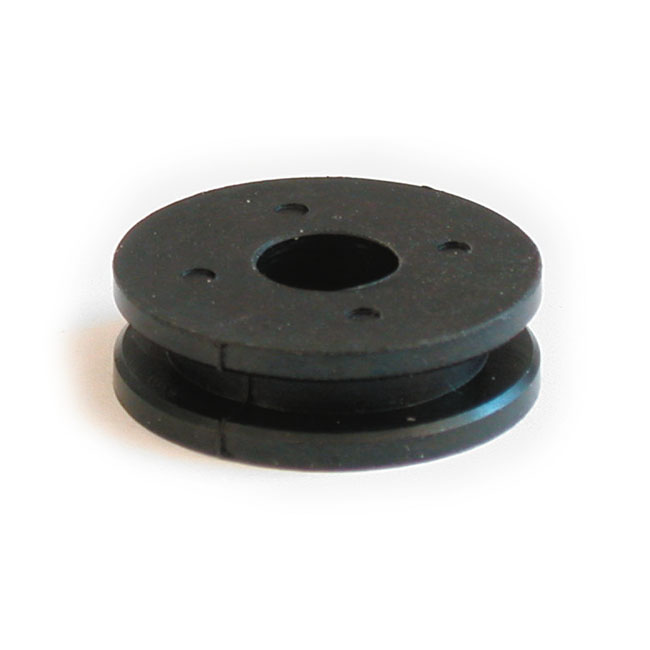 Grommet