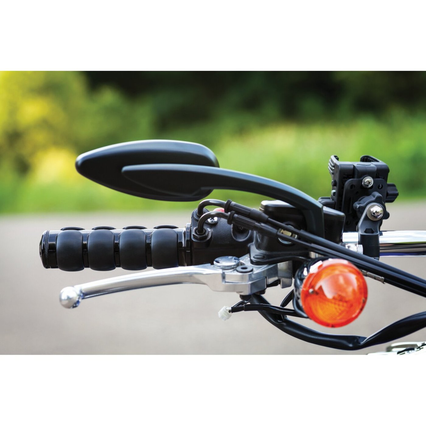 Kuryakyn Mirror adapters for triumph - Image 2