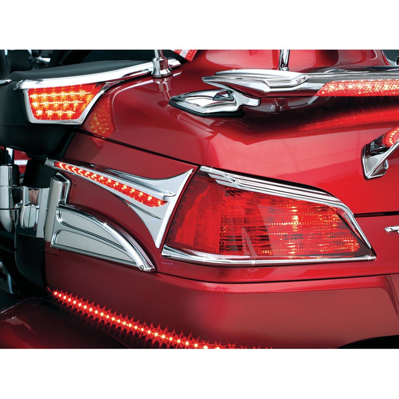 Kuryakyn Kuryakyn, Trunk accent swoops chrome