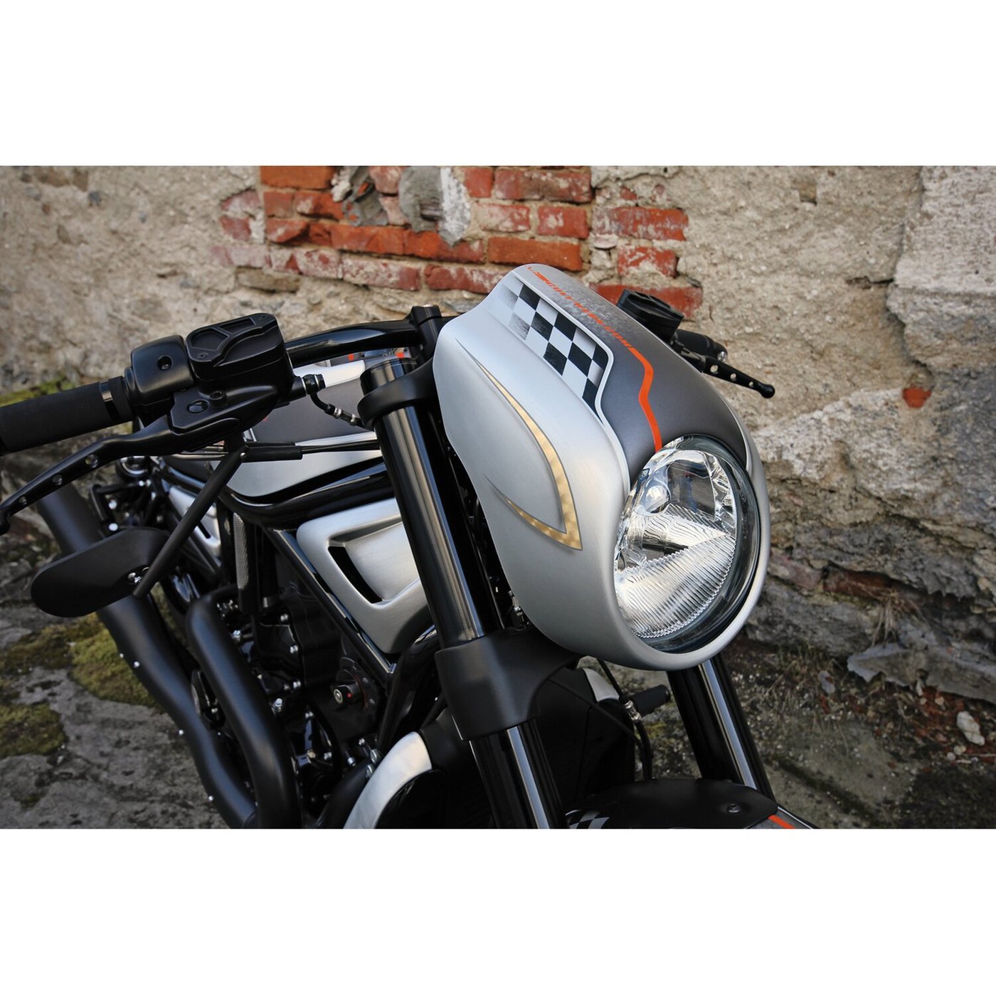 Cult-Werk Cult-Werk, 'Night Rod style' V-Rod headlamp fairing kit - Image 2
