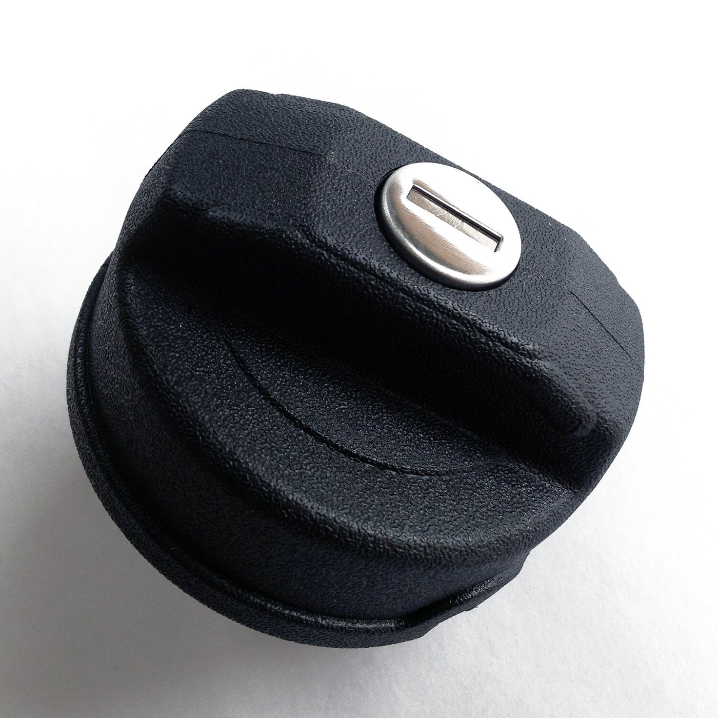 Cult-Werk Cult-Werk, V-Rod gas cap. With lock