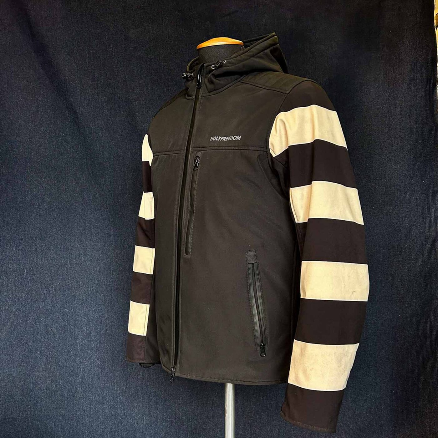 Holy Freedom Holy Freedom Prison Softshell jacket white/black - Image 2